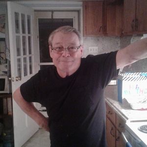 Meet your Posher, Lonny